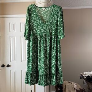 EST 1946 Green and White Empire Waist Dress